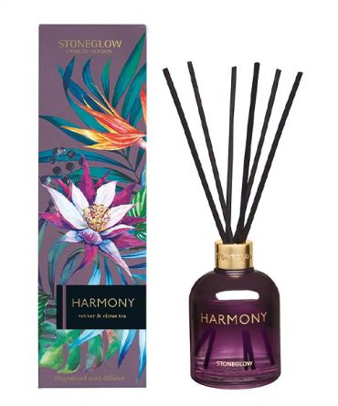 Ароматизатор - дифузер с ароматизиращи пръчици HARMONY - Vetiver & Citrus Tea в цветно стъкло и опаковка за подарък.  Цветен парфюмен аромат, подходящ подарък за жена.