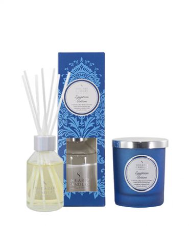 Комплект за подарък Ароматна свещ и Ароматизатор - дифузер с клечици и ароматни масла, подходящ подарък за жена