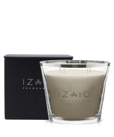 Луксозна голяма ароматна свещ IZAIO Fragrances в кутия за подарък, произведена в Белгия